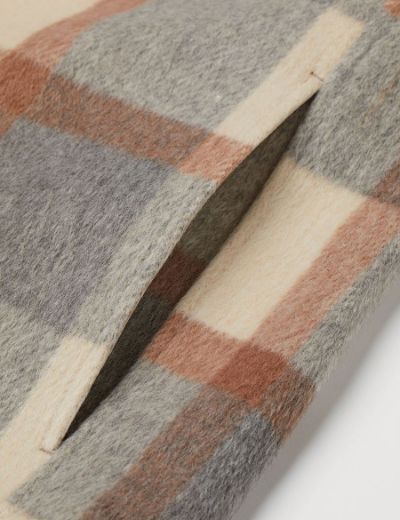Picture of BULLTAILOR Slim Trifold Wallet with Snap/Velcro