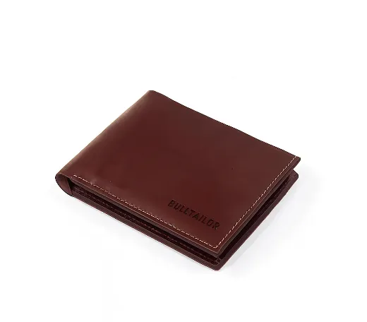 Picture of BULLTAILOR Slim Bifold Wallet